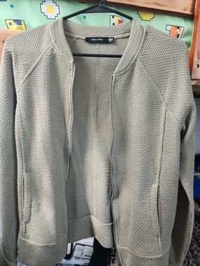 Doe & Rae Olive Green Knit Bomber Jacket